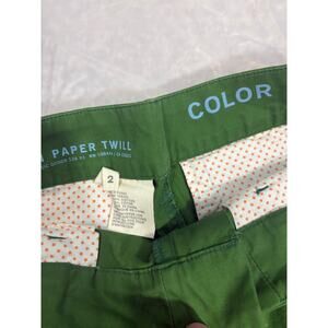 G1 Paper Twill green shorts size 2